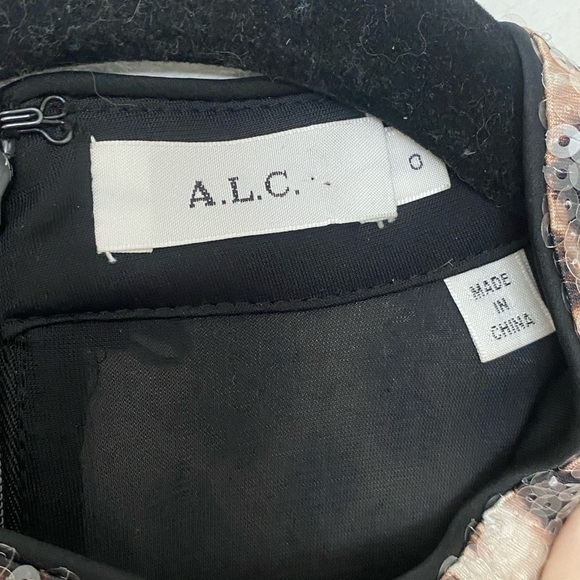 A.L.C. Marshall Sequin Leopard Print Long Sleeve Top Cropped Y2K Glam - Picture 4 of 8